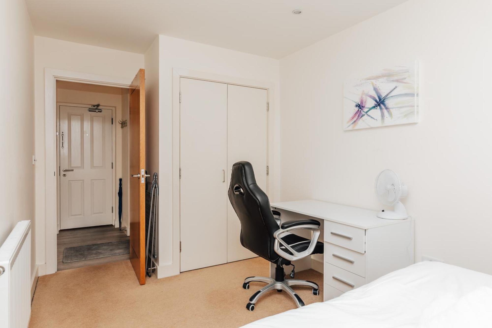 Henley Town Centre With Parking Apartment ภายนอก รูปภาพ